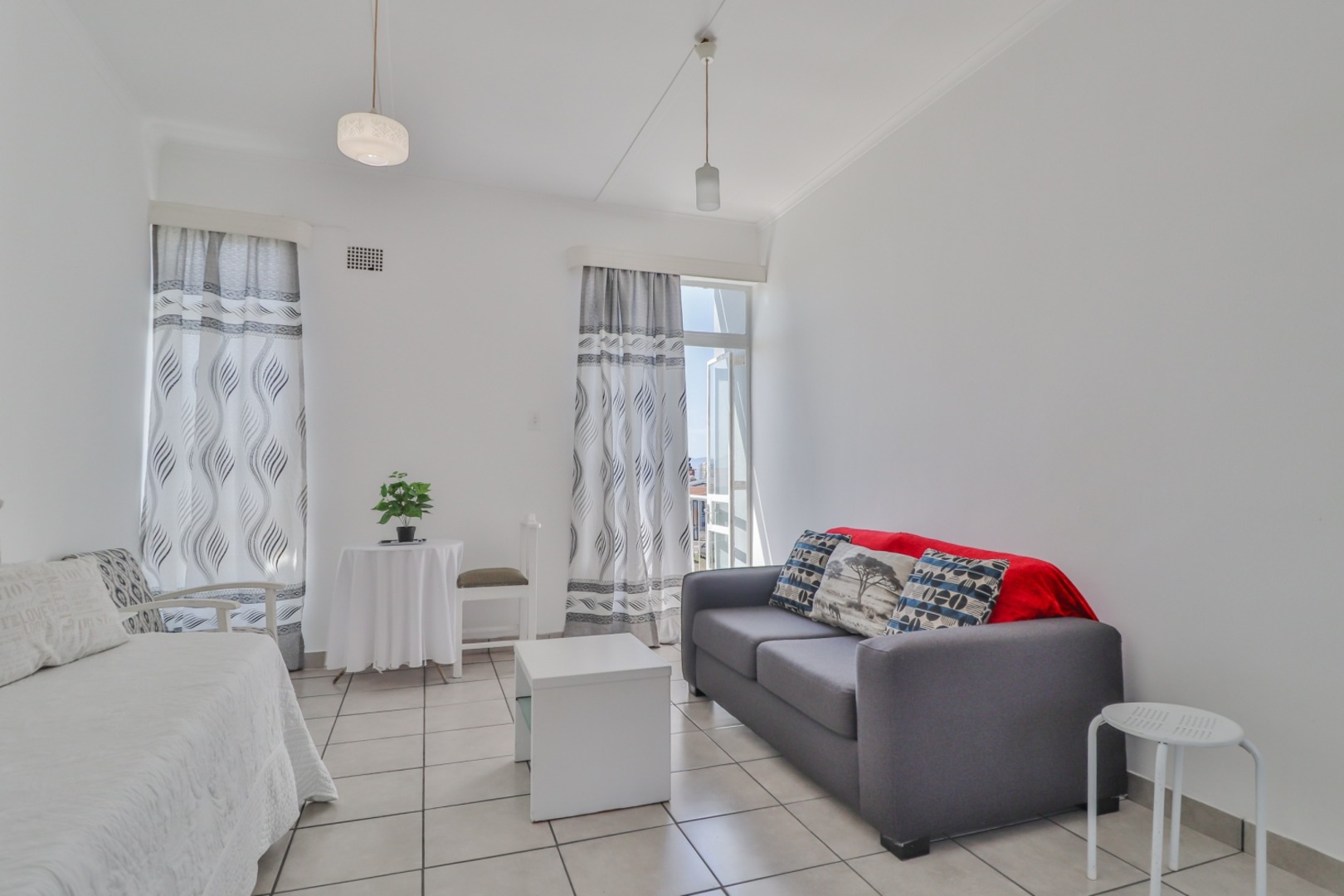 1 Bedroom Property for Sale in Da Nova Western Cape